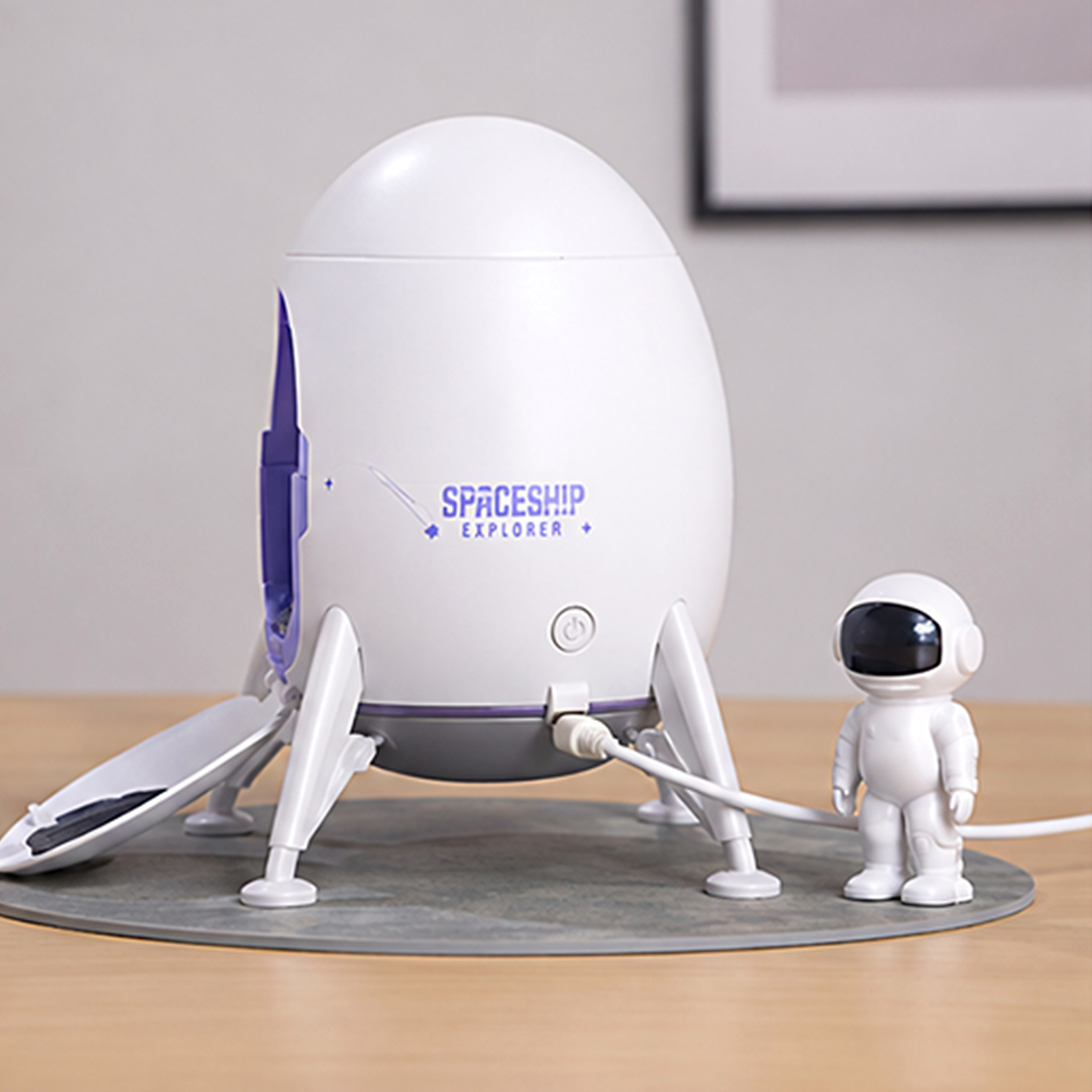 Lander projection lamp gift | VX Power Semiconductor